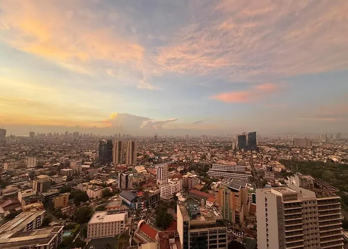 Premium Unit In Makati 35th Floor Apartment Manila